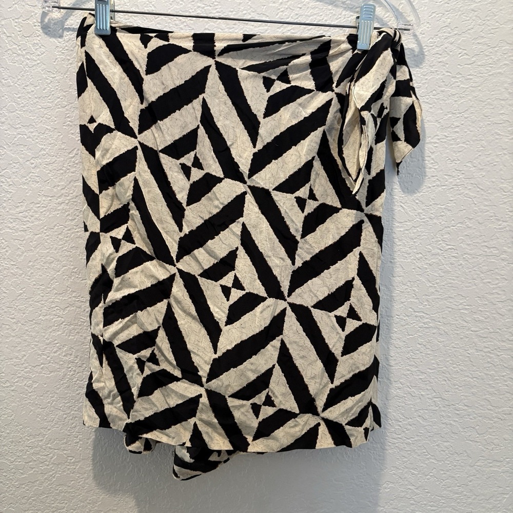 Vtg. Linda Allard Ellen Tracy Silk Skorts 10 Jungle Print Black Tan 28" Waist